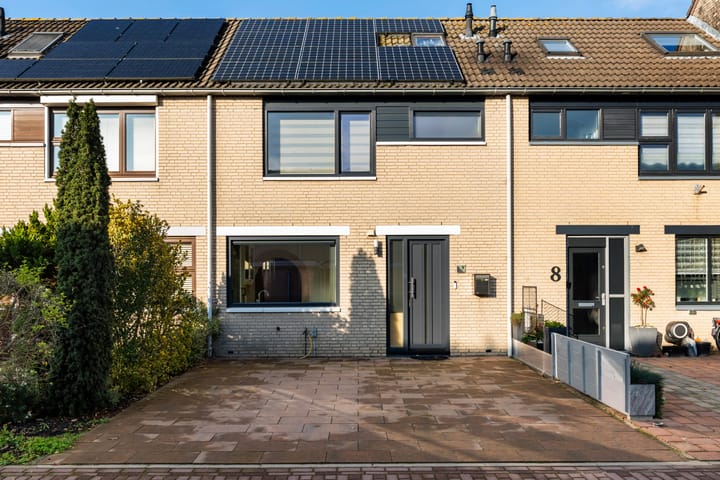 Foto 48 van Anzere 9