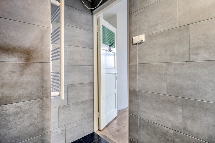 Foto 19 van Rotterdamsedijk 252-D