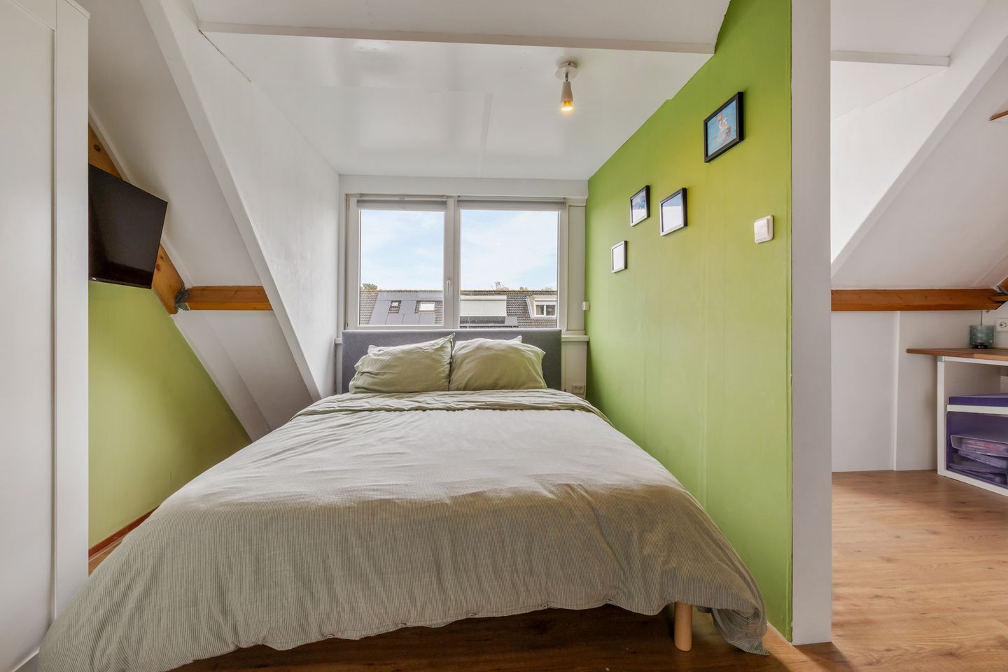 Foto 19 van Oliver Hardystraat 12