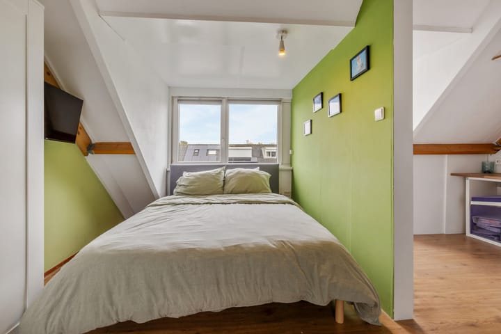 Photo 19 of Oliver Hardystraat 12