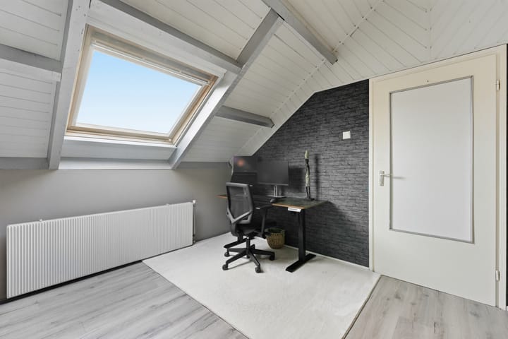 Foto 40 van A. Anemastraat 20