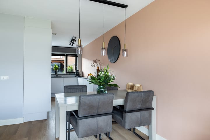 Foto 15 van Merwedestraat 18