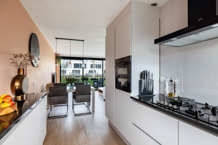 Foto 20 van Merwedestraat 18