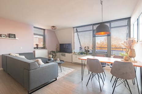 Roserije 69-E secondary image