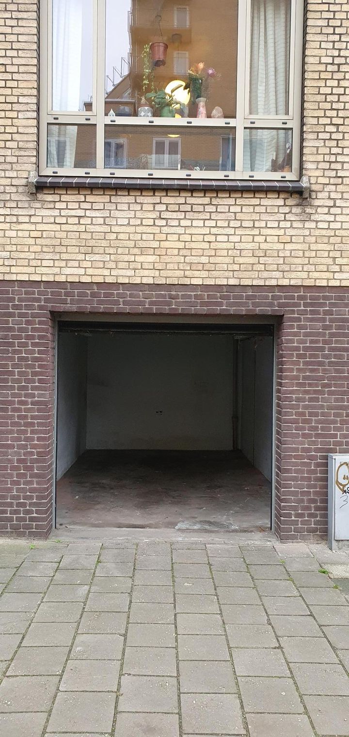 Photo 2 of Adriaen van Ostadelaan 159 A