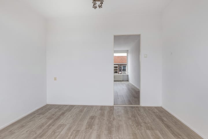 Photo 3 of Burgemeester Baumannlaan 92-C