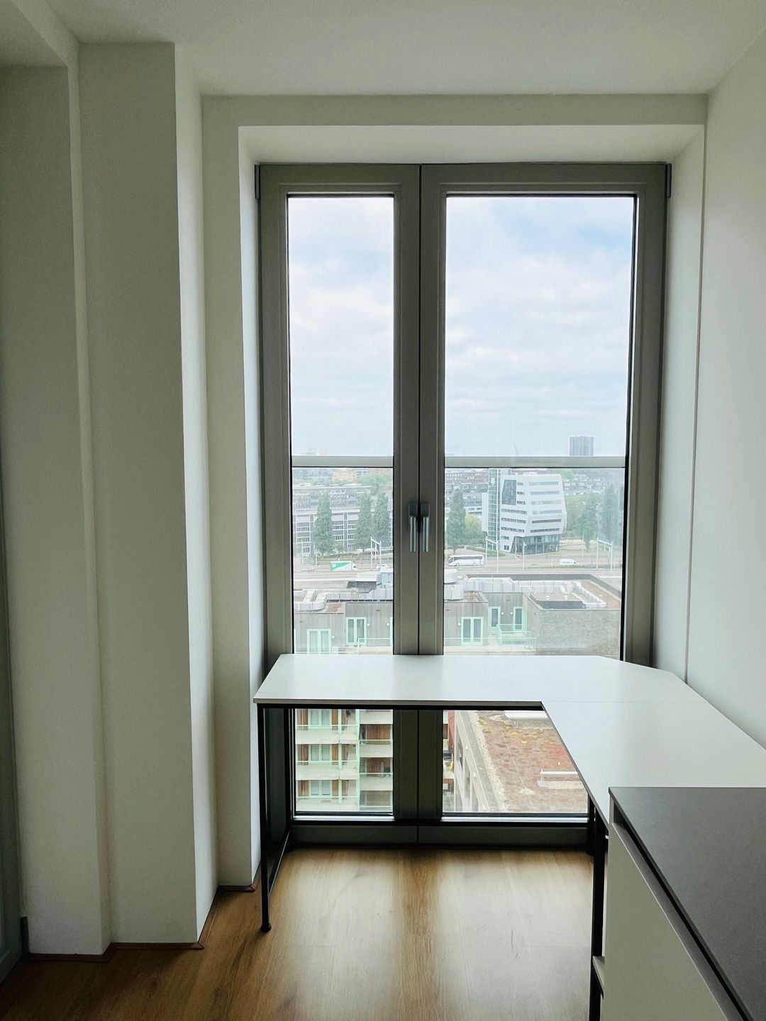 Photo 13 of Oostenburgermiddenstraat 451