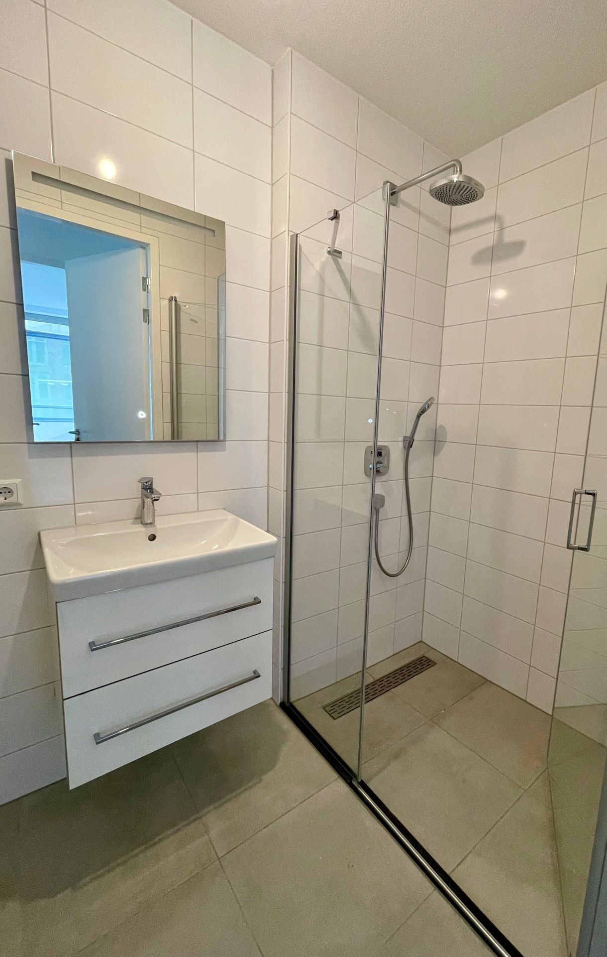 Photo 19 of Oostenburgermiddenstraat 451