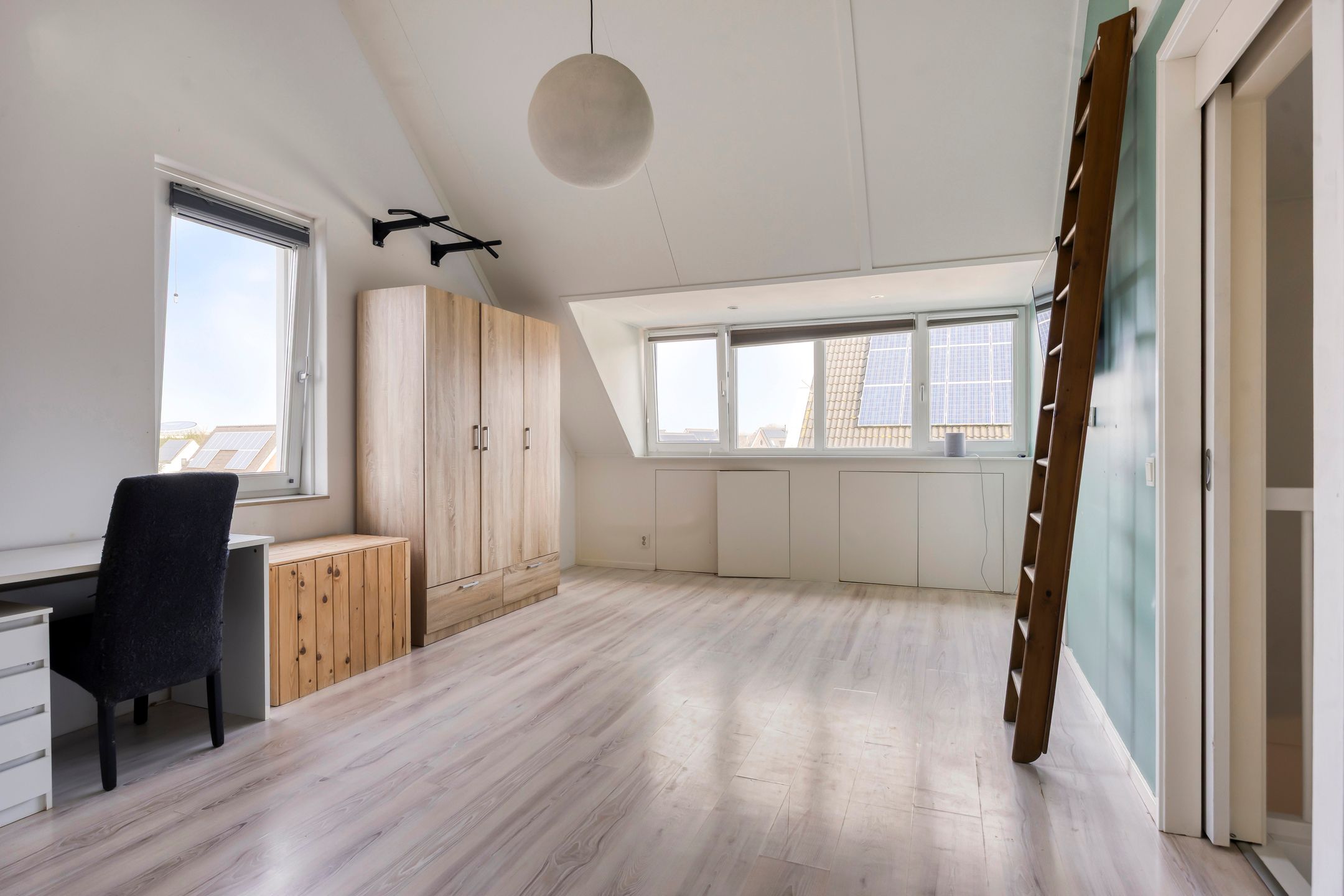 Foto 33 van Hemelboog Buiten 38