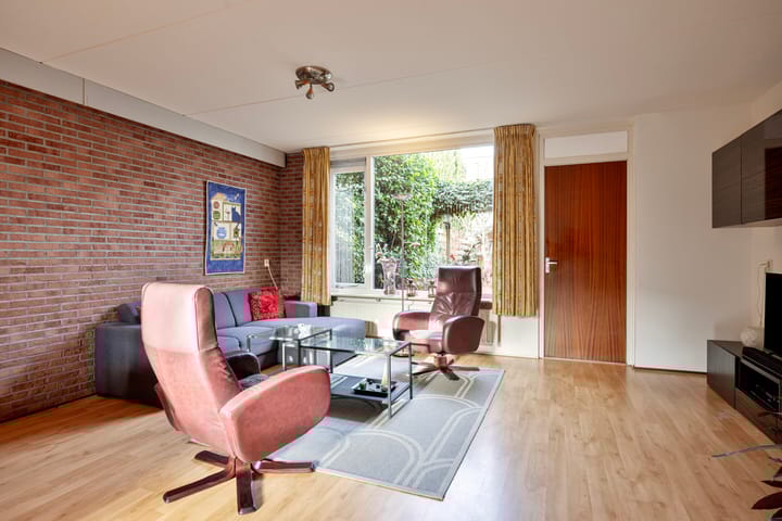 Foto 4 van Baanderheugte 46