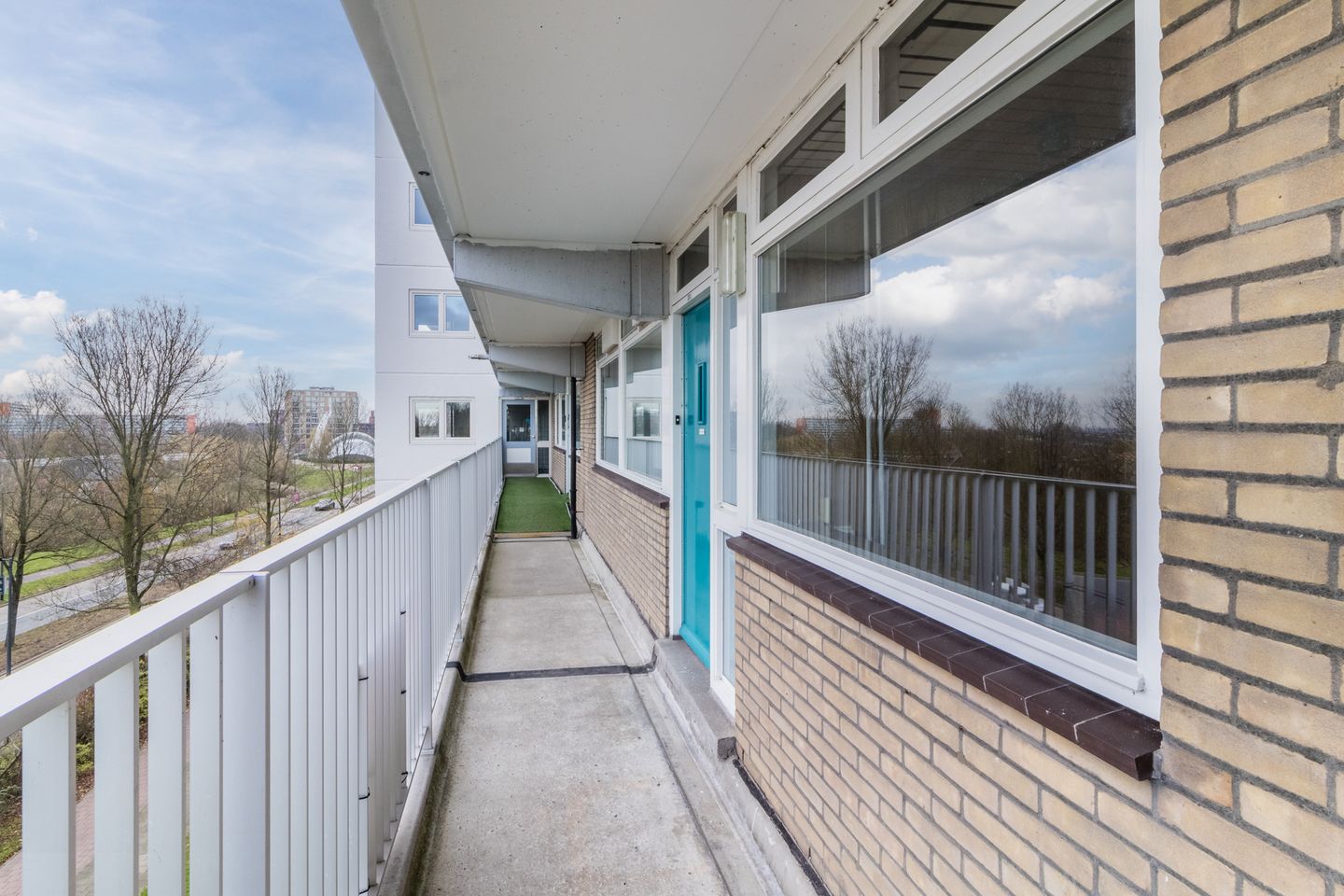 Photo 10 of Zwaluwstraat 200