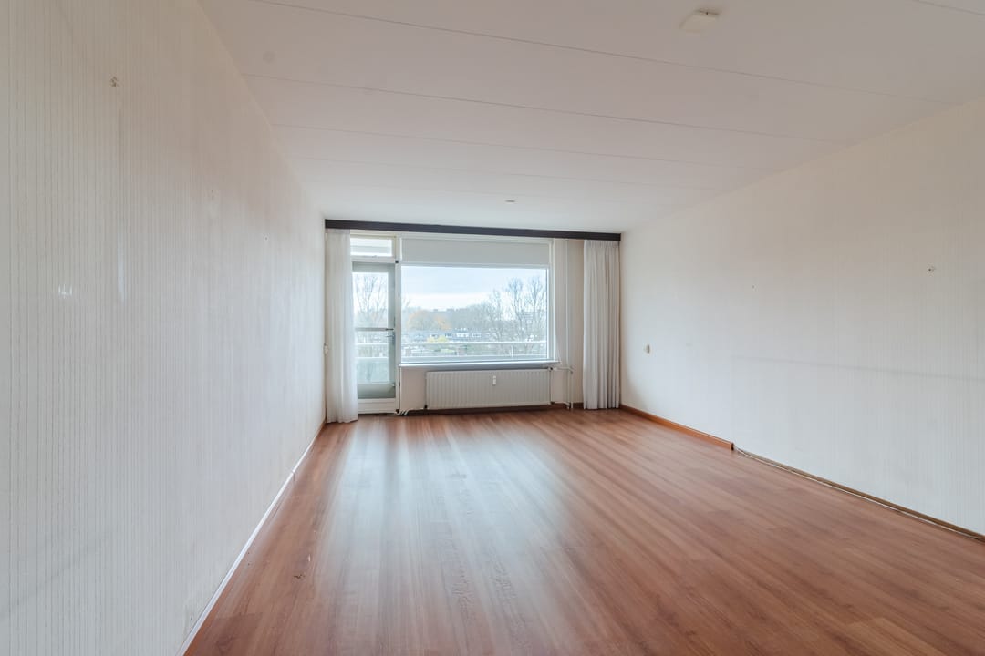 Photo 13 of Zwaluwstraat 200