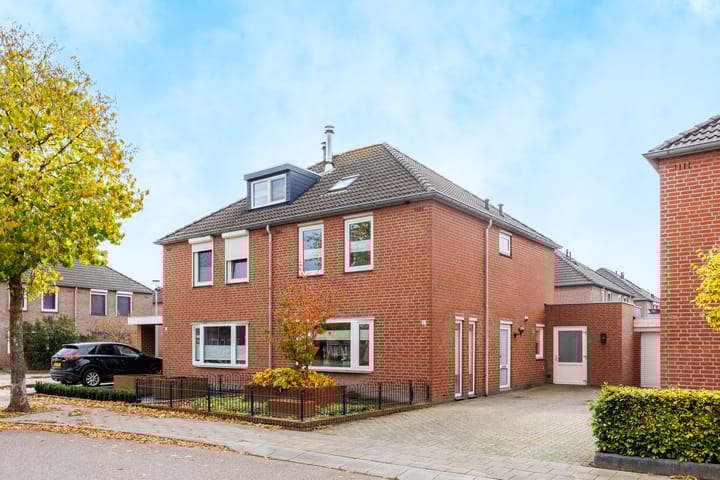 Foto 35 van Steffenberg 87