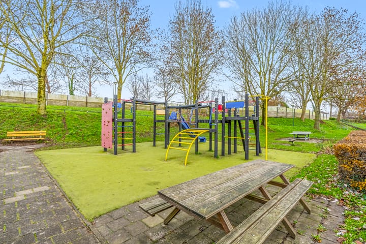 Photo 39 of Narcis 35