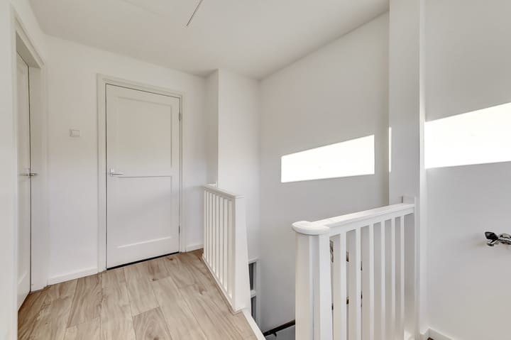 Foto 15 van Kanaalstraat 8