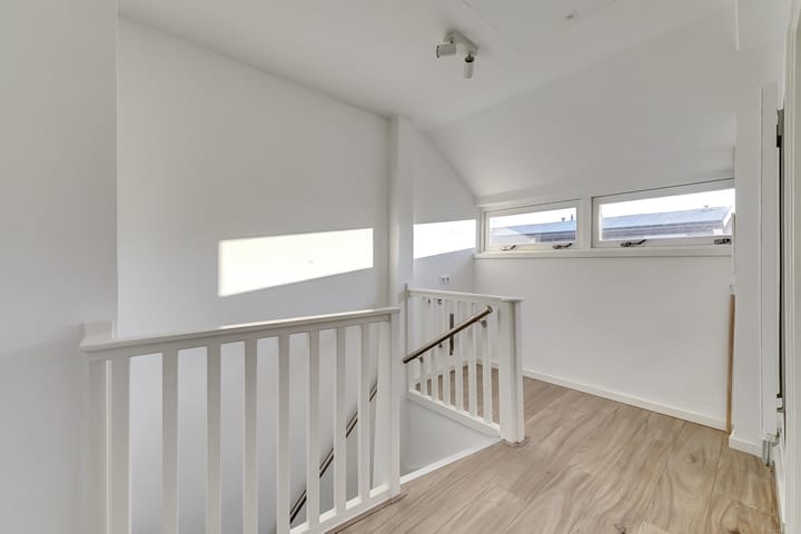 Foto 16 van Kanaalstraat 8