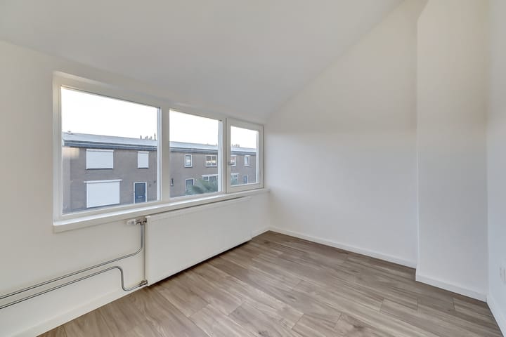 Foto 20 van Kanaalstraat 8