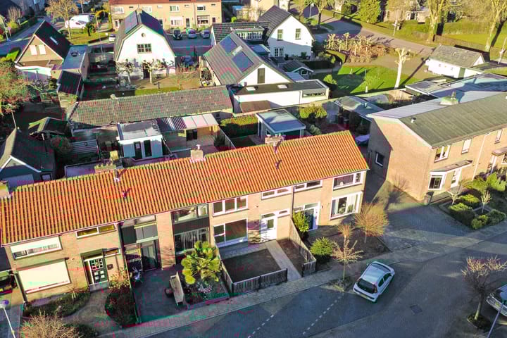 Foto 28 van Kanaalstraat 8