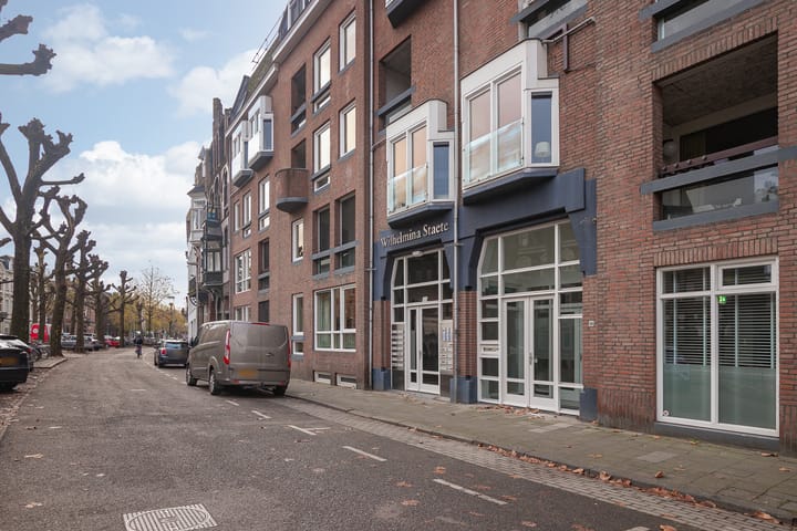 Photo 18 of Wilhelminasingel 42-F