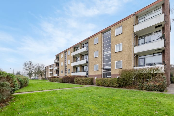 Foto 2 van Burgemeester Jur. Visserlaan 44