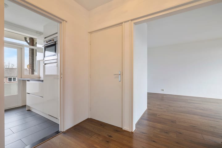 Foto 9 van Burgemeester Jur. Visserlaan 44