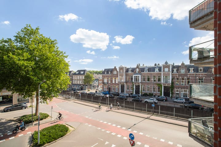 Foto 10 van Stationsplein 57