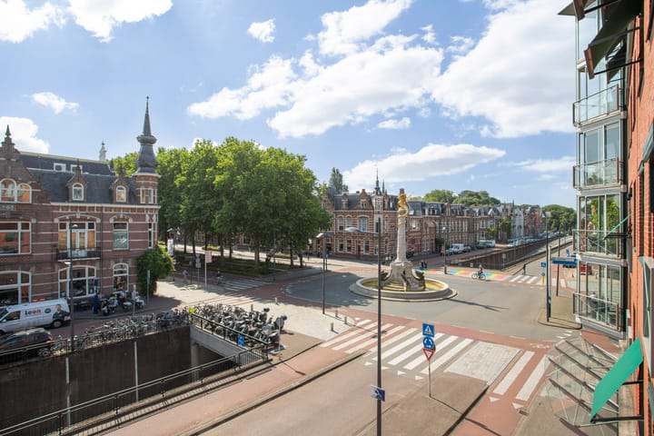 Foto 11 van Stationsplein 57
