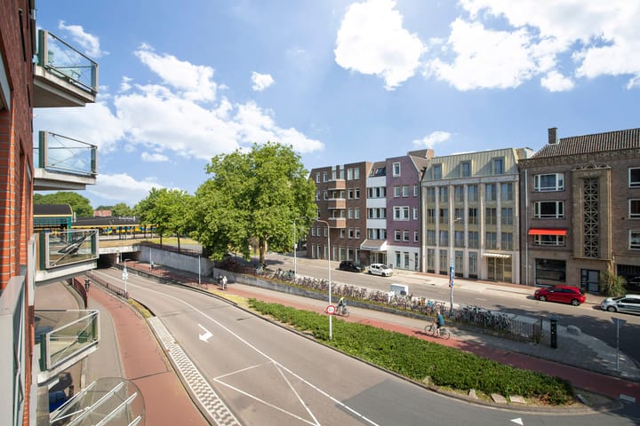 Foto 21 van Stationsplein 57