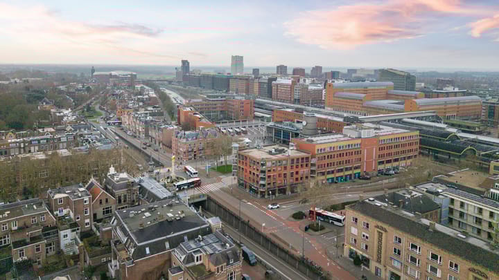 Foto 35 van Stationsplein 57