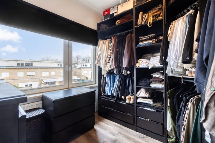 Foto 17 van Alfons Ariënsstraat 104