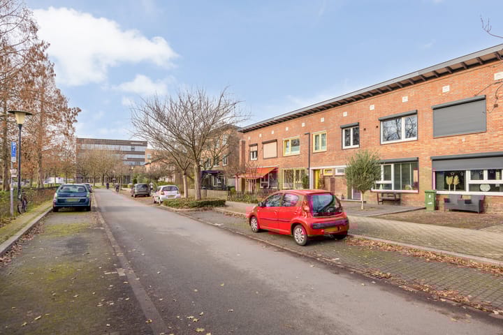 Foto 31 van Alfons Ariënsstraat 104