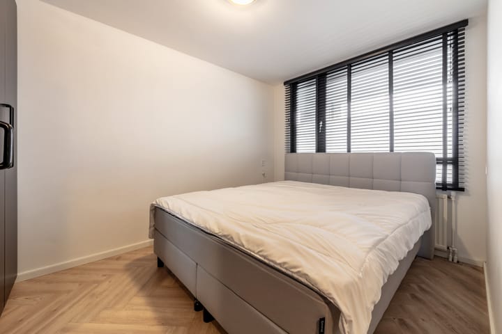 Foto 4 van Puccinistraat 108