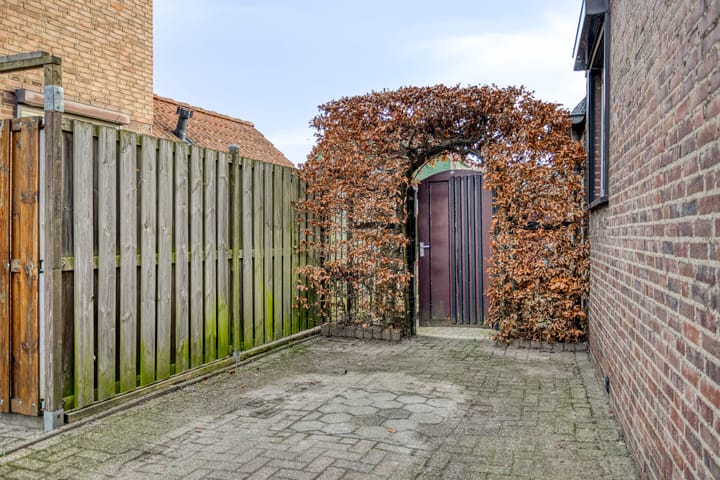 Foto 29 van Dr. Ariënsstraat 11