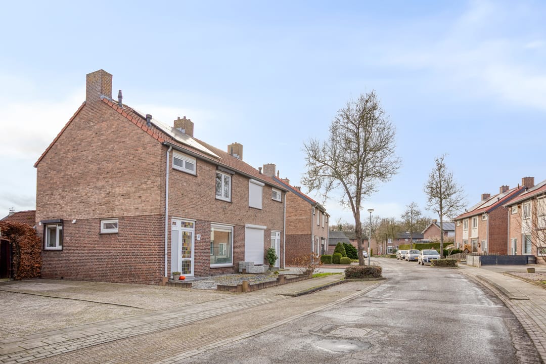 Foto 31 van Dr. Ariënsstraat 11