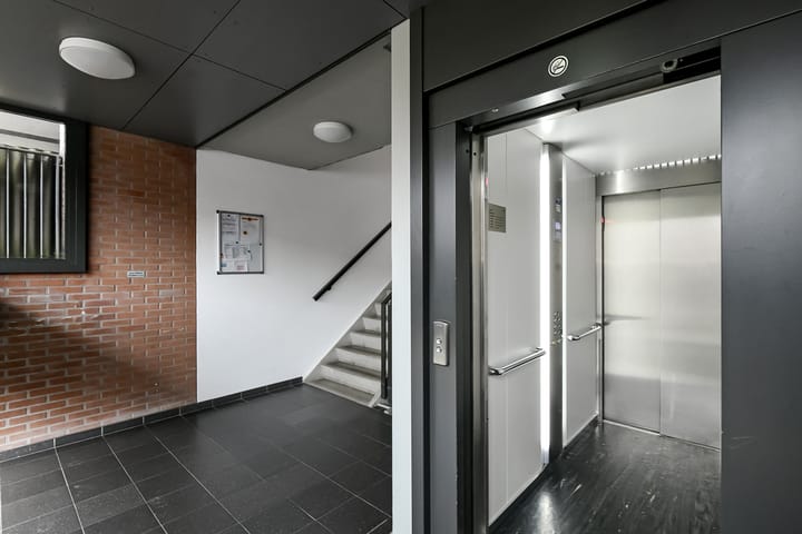 Foto 6 van Kruidenplein 80