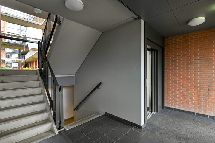 Foto 7 van Kruidenplein 80