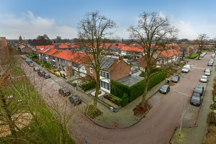 Foto 22 van Kruidenplein 80