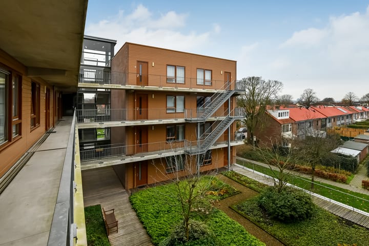 Foto 41 van Kruidenplein 80