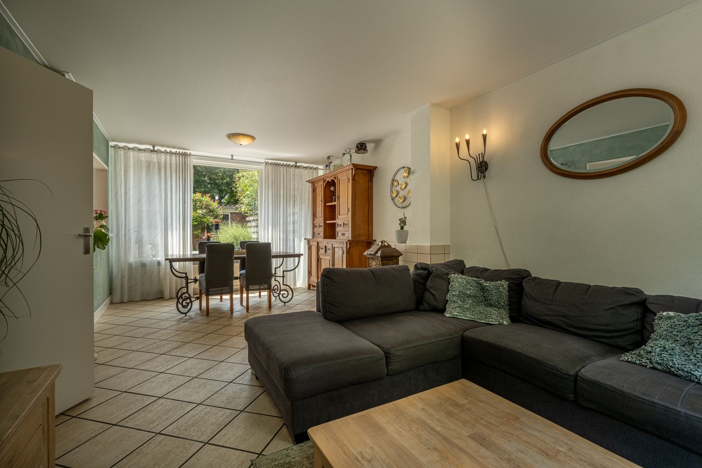 Foto 10 van van Egmondstraat 28