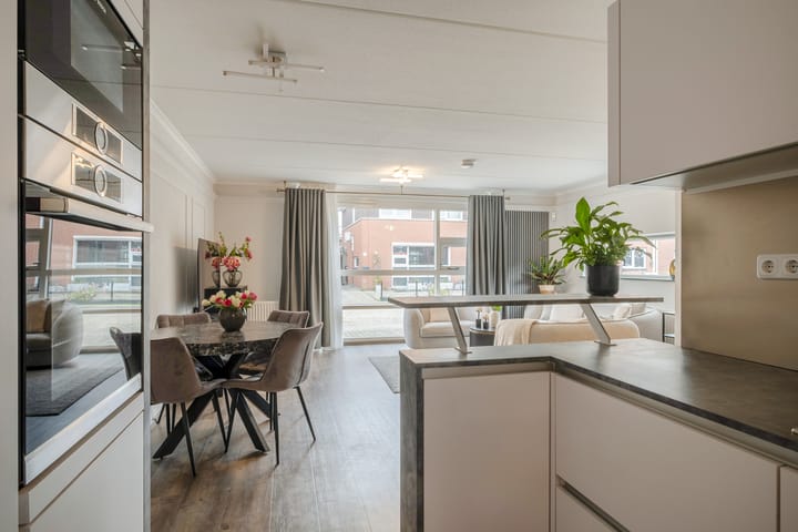 Foto 2 van Porseleinvlinder 5