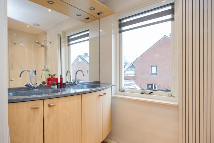 Foto 22 van van Bodelswingstraat 44