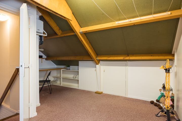 Foto 24 van van Bodelswingstraat 44