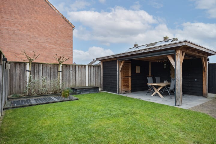 Foto 27 van van Bodelswingstraat 44