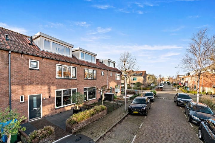 Photo 3 of Koningin Wilhelminalaan 25