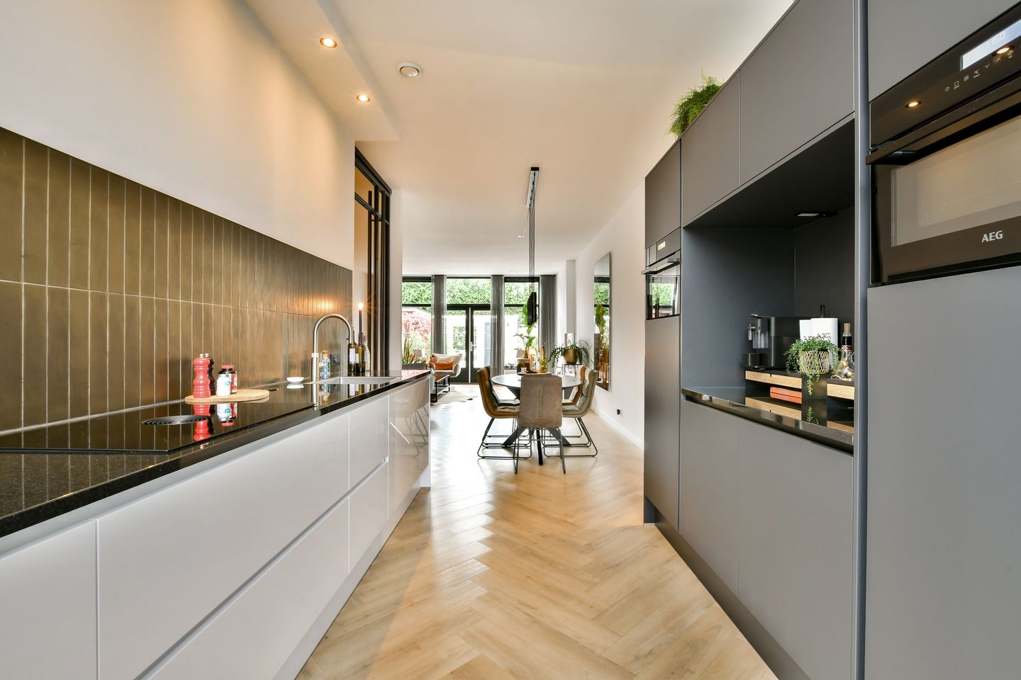 Photo 10 of Goudsesingel 48