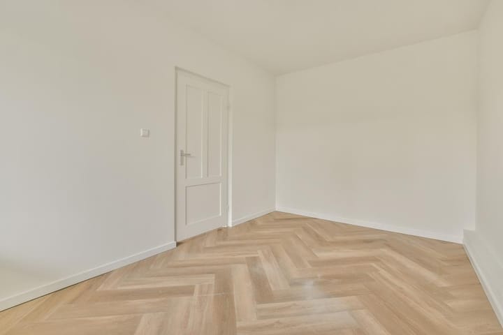 Photo 11 of Bramzeilhof 126