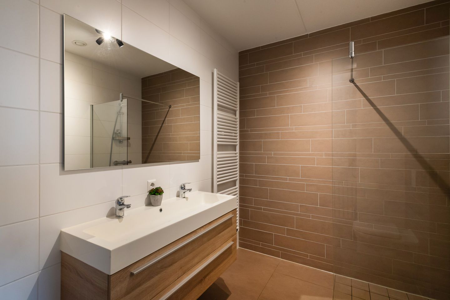 Foto 20 van Drierivierenlaan 34