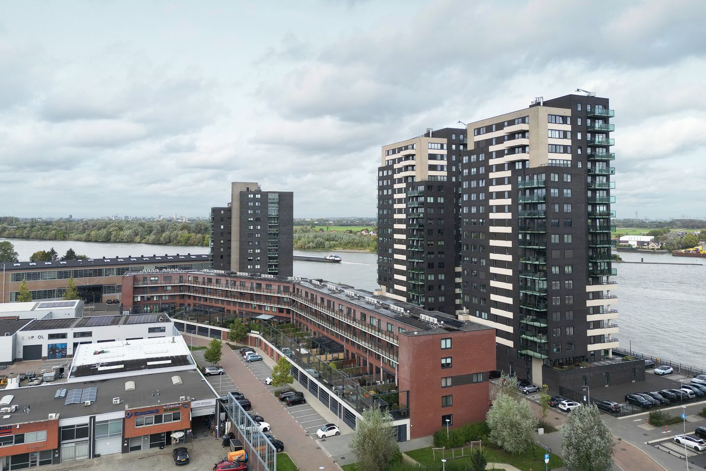 Foto 35 van Drierivierenlaan 34