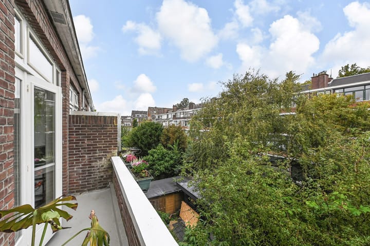 Foto 12 van Notenplein 13