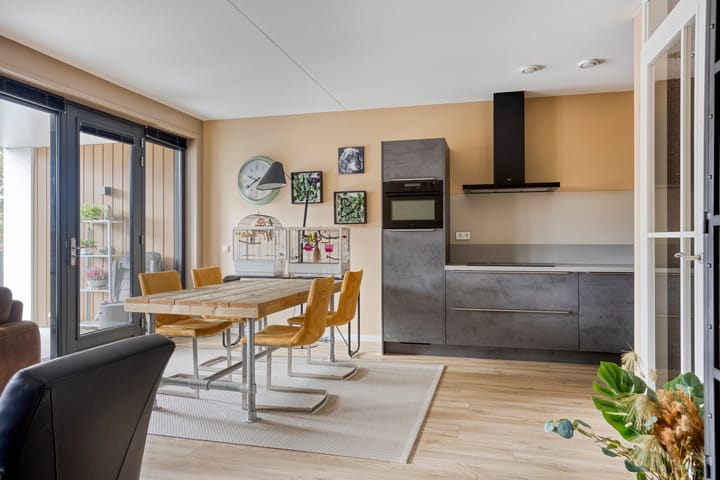 Foto 3 van Sint Nicolaasplein 6